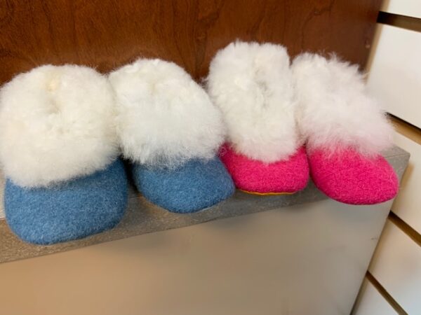 Infant slippers, Darlings, pink and blue