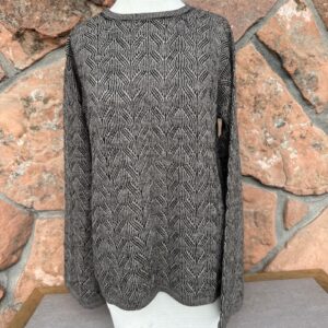 Kero 100% baby alpaca sweater in black and beige knit design