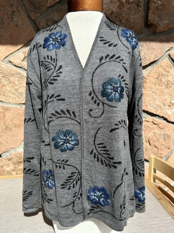 Morning Glory Cardigan gray base