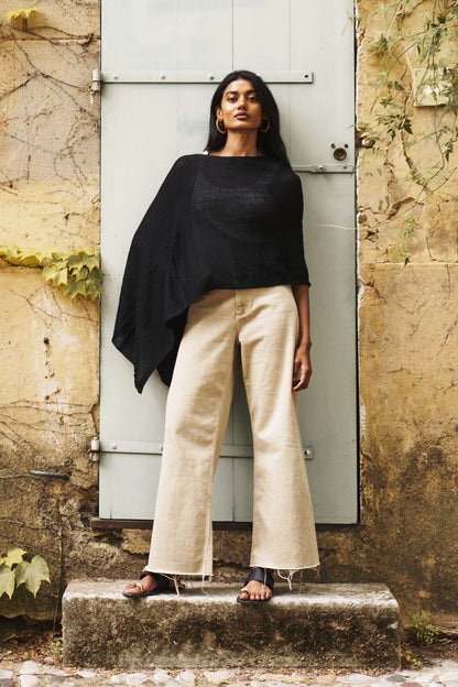 Capelet 100% baby alpaca black PL photo