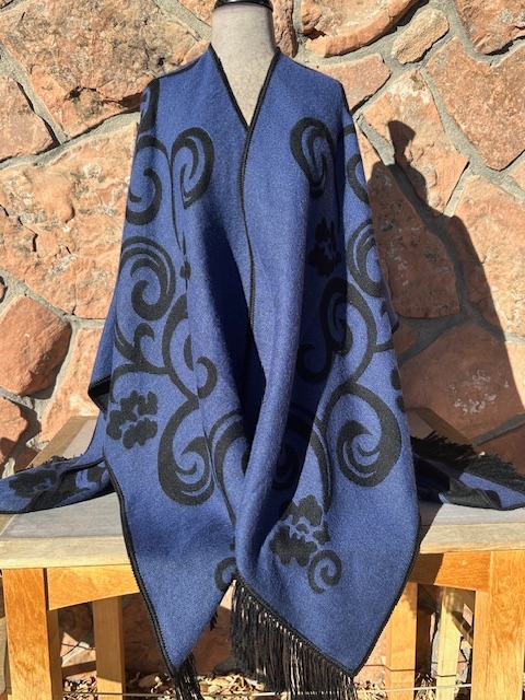 Florian alpaca Ruana front blue