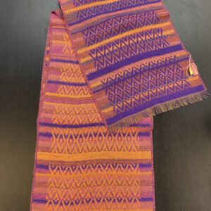 Tapiz alpaca and silk reversible design woven scarf